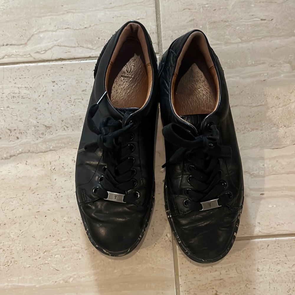 Frye ivy low lace black leather sneakers